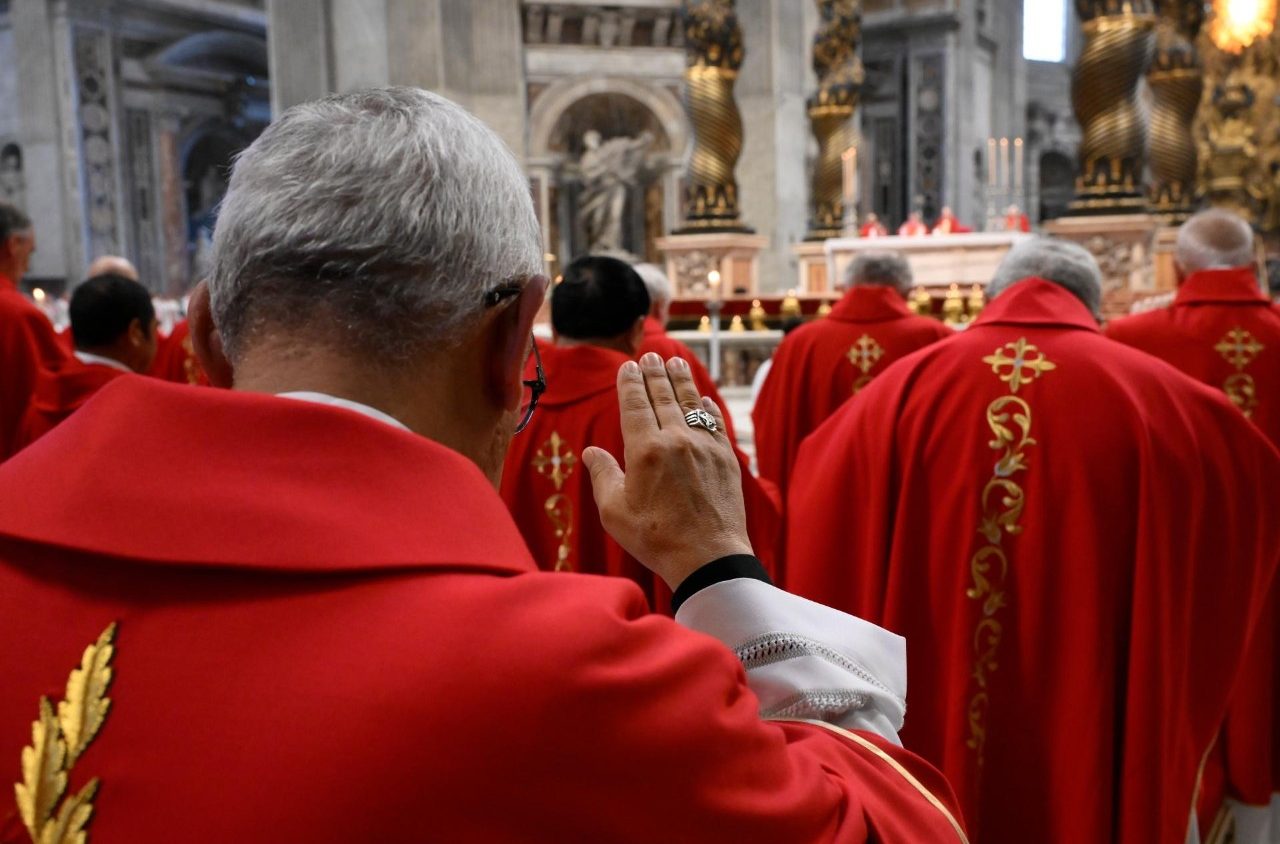 Bạn không ở Vatican, nhưng bạn có thể làm điều này để góp phần chọn Tân Giáo Hoàng